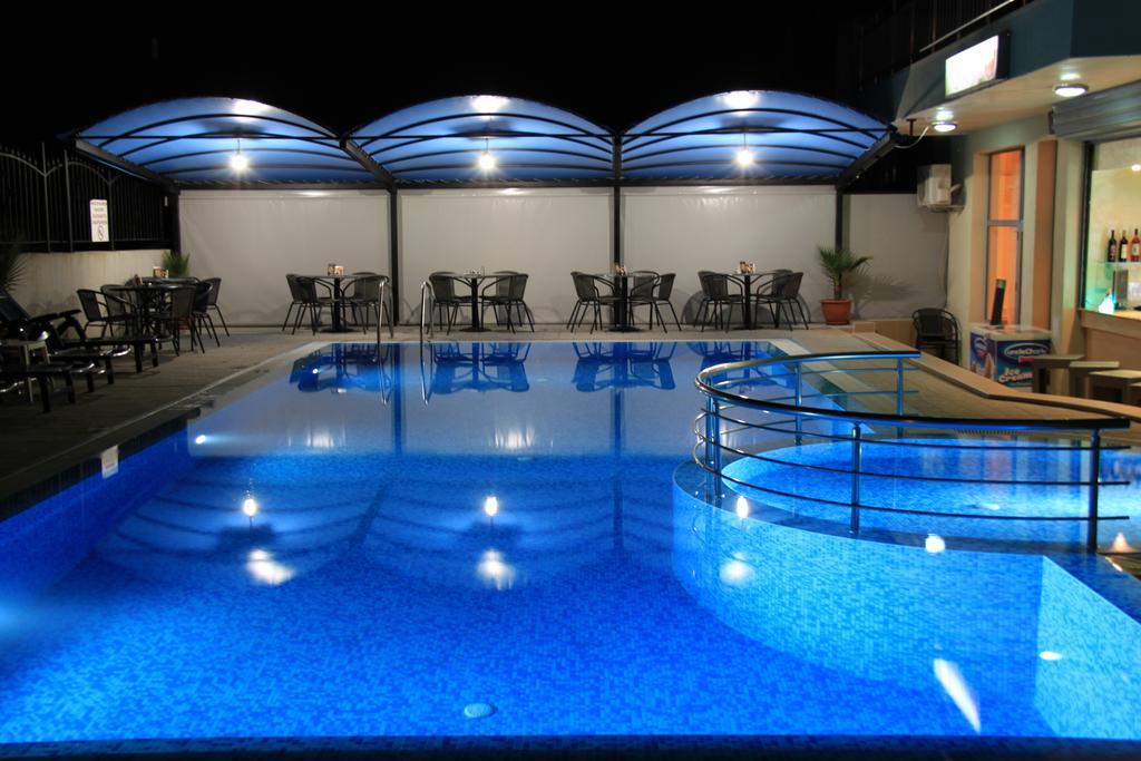 Guest House Ask Primorsko Bagian luar foto